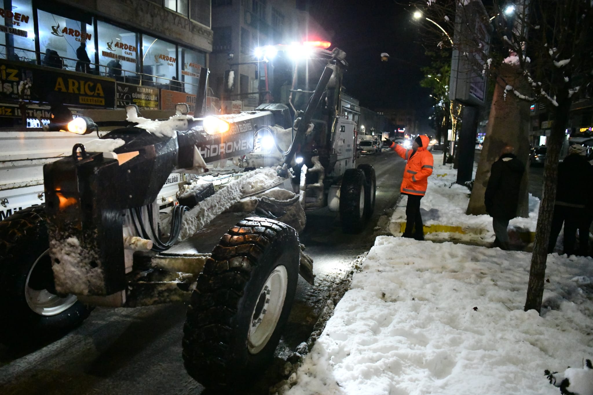 b542ff7d-5848-4032-93ee-b78daf499b5f