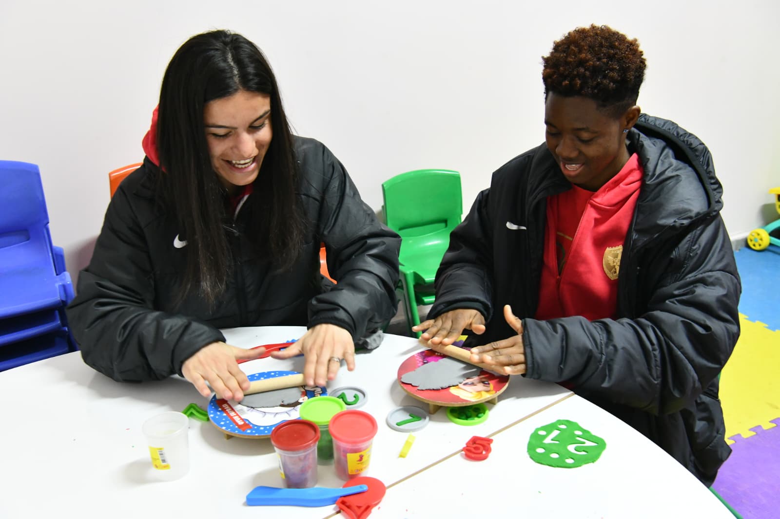 f4d28b2a-c76e-45e0-86dc-a6c35e95a084